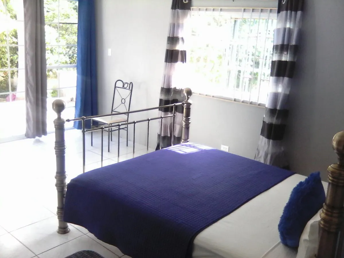 La Christina'S Home From Home Falmouth Jamaica
